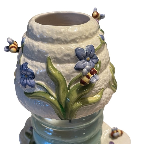 Bumblebee Beehive 3" Jar Candle Topper with Plate Flowers 3D 2 Pc CottageCore - Picture 3 of 6